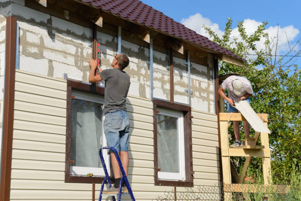 Siding Removal and Disposal in Pelican Bay, FL